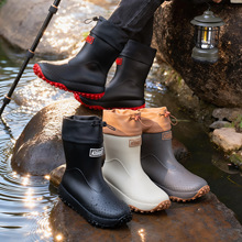 �h������Ь��Ͳ��ʿ����ˮЬ�r���а���ѥ�ӽq��ů����һ�w�zЬ��