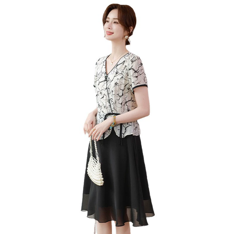 Летнее шифоновое платье для мамы, модное и элегантное, искусственная юбка из двух частей с короткими рукавами для жены, свободная и облегающая, женская одежда больших размеров.