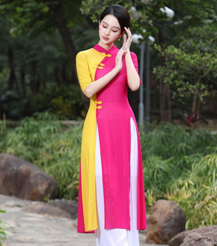 風二色交織古典舞踊チャイナドレス中国舞は東方舞風情伝統と現代の融合を演出します。|undefined