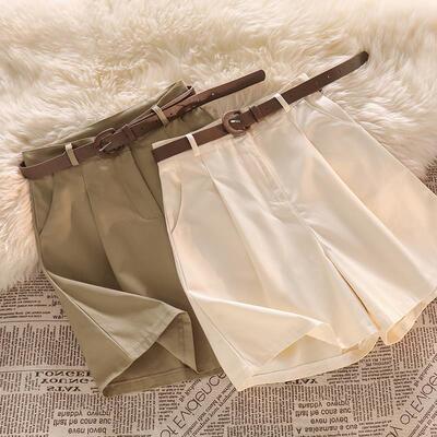 2022 new pattern Khaki suit shorts Thin section Broad leg Paige Five point pants leisure time Pants Versatile
