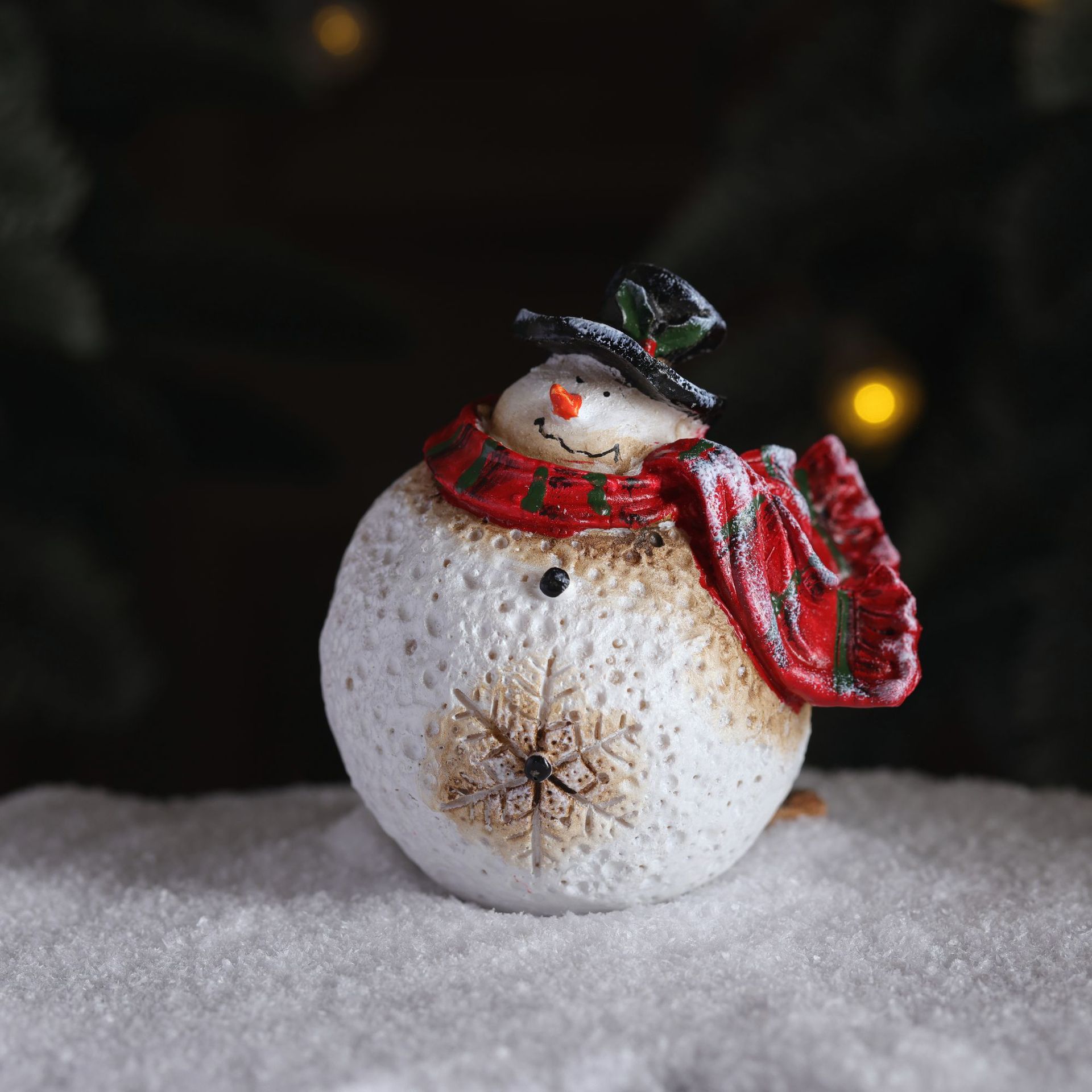 Nuevos productos transfronterizos decoraciones de resina Papá Noel muñeco de nieve decoración de escritorio decoración de Navidad retro americana decoración