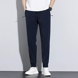 冲锋衣、裤;速干t恤;运动套装