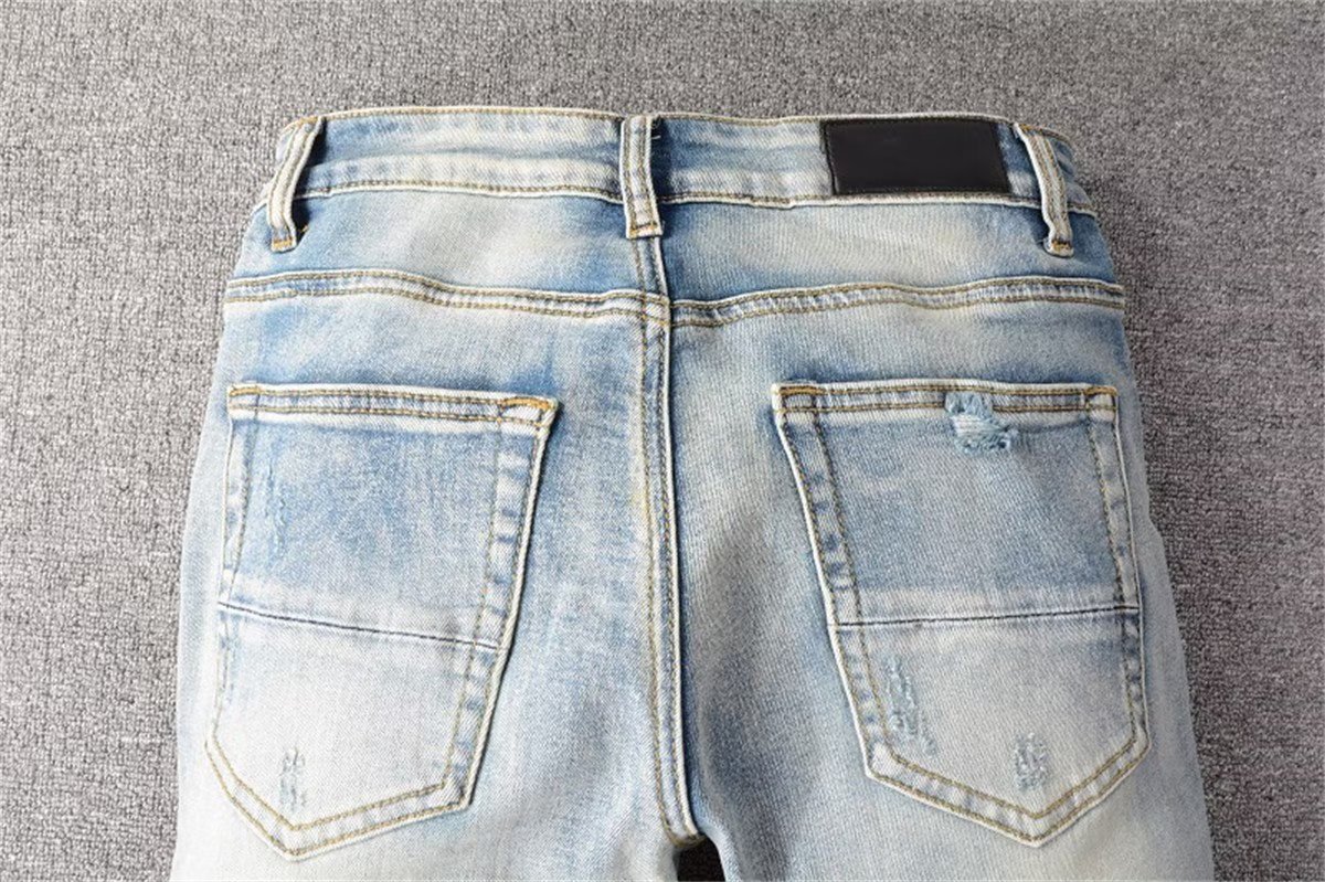 Herrenbekleidung 2024 Stretch-Jeans Herren Sommer dünne Lochstickerei Slim Fit helle Farbe vielseitige lange Hose_voghion.com