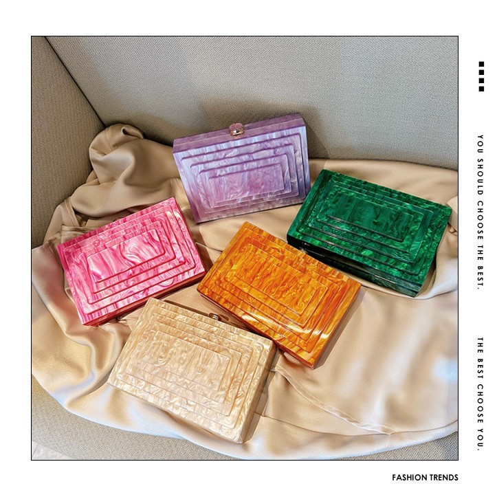 Ventas transfronterizas de moda europeas y americanas bolsas de cena acrílicas empalmadas bolsas de cena de partido bolsas de hombro pequeñas bolsas de mano