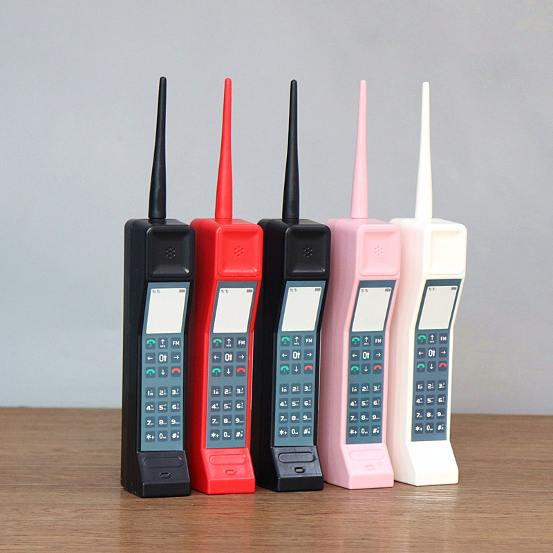 Retro mobile phone model phone model ornaments net red nostalgic mobile phone age props imitation cross-border batch