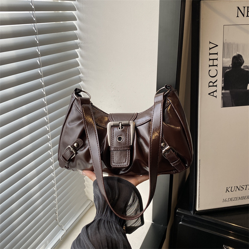 Cross-border solid-color textured shoulder bag, 2026 solid-color versatile trendy pleated bag, suitable for commuting and casual wear, can be carried by hand or worn under the arm