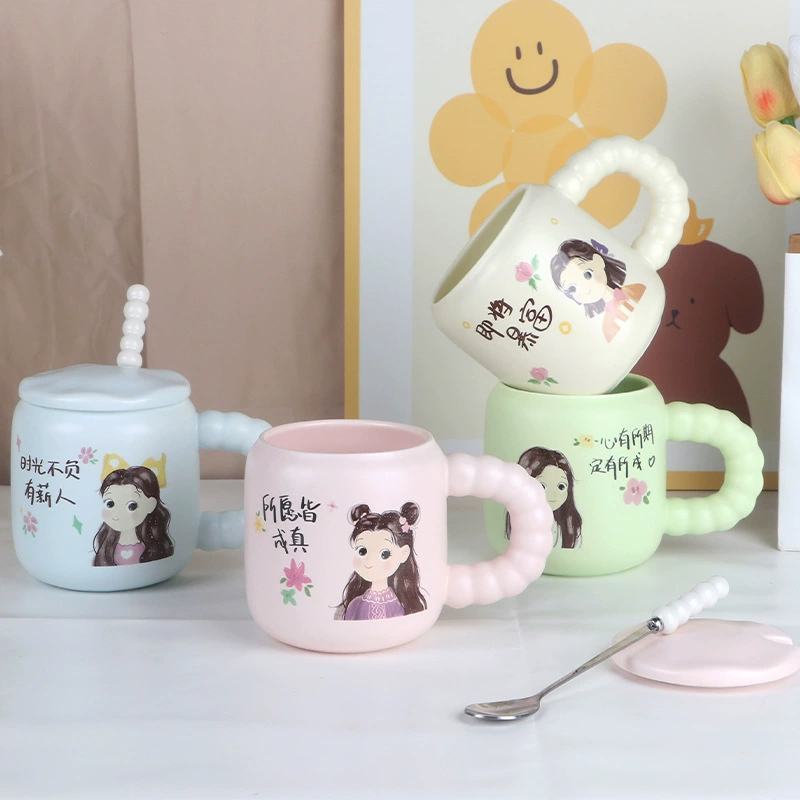 Cute girl Creative High -value Ceramic Cup Bringing a spoon of Mark Cup Office Coffee Cup Couple Cup Cup Cup wholesale