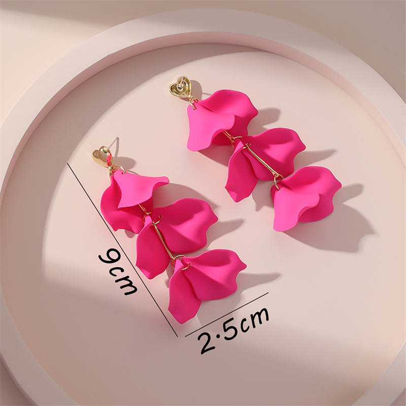 New Style Creative Solid Color Leaves Long Pendant Earrings display picture 2