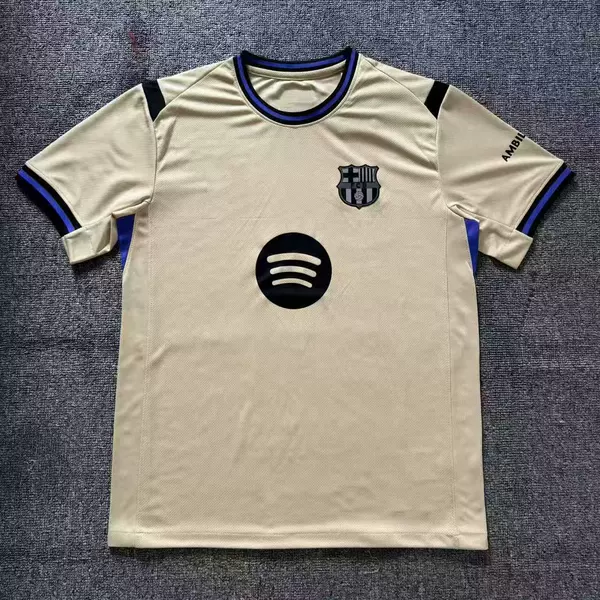 2526 Barcelona away