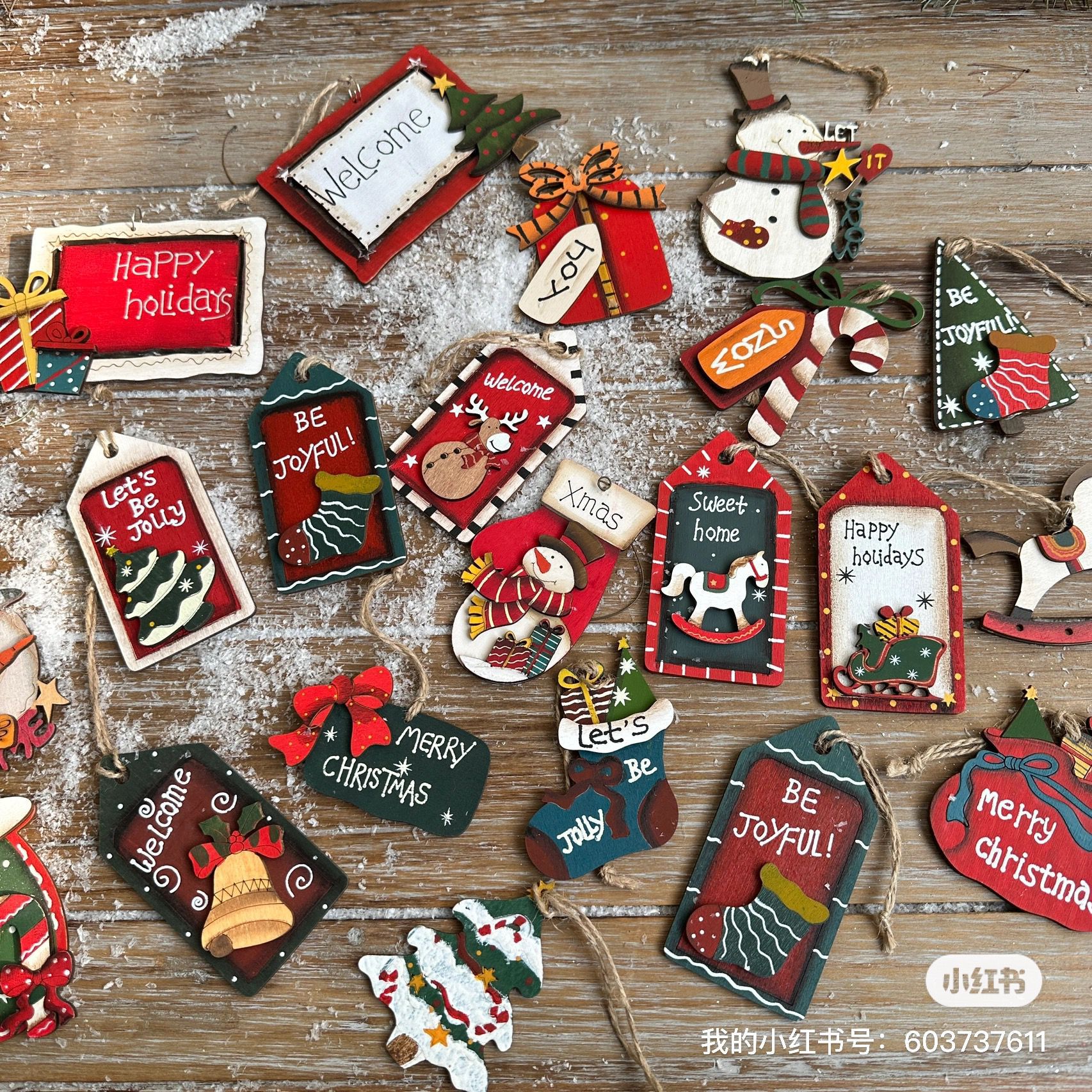 Christmas decorations wooden small pendants Christmas tree painted old man snowman socks gift bag charms can be wholesaled