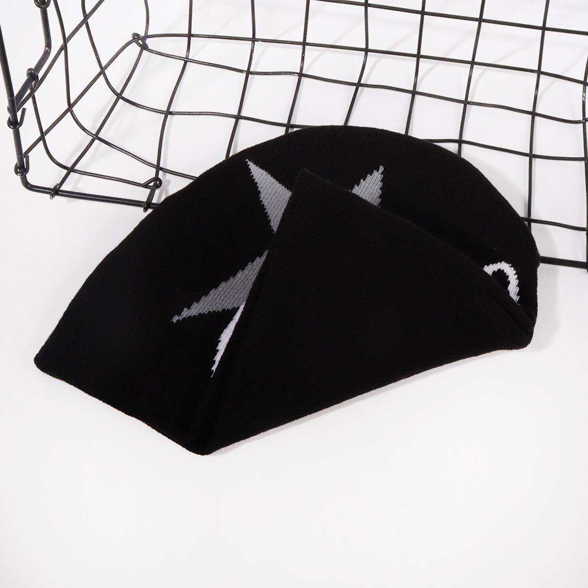 Men's Knitted Beanie Hat Five Pointed Star Pattern Winter Warm_voghion.com