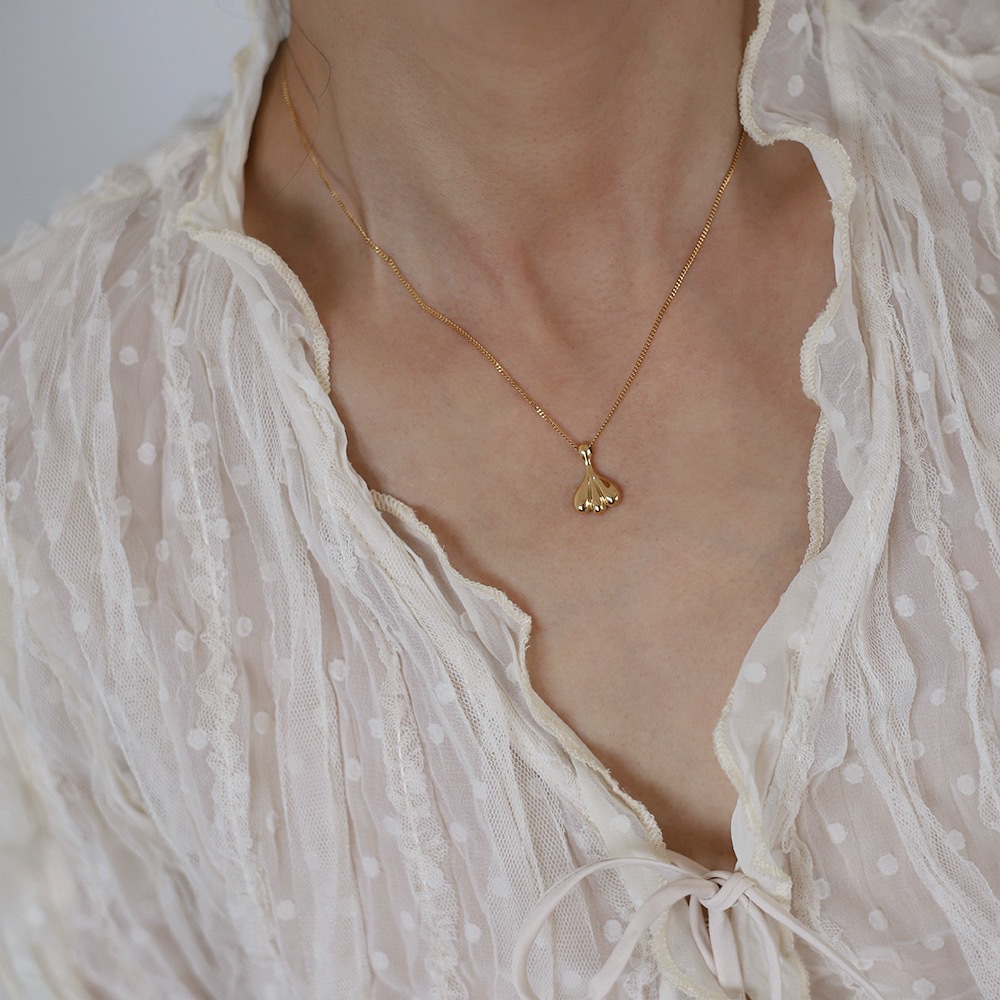 Model Show with Gold Necklace