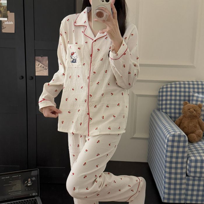 Al por mayor transfronterizo primavera y otoño nuevo pijama de mujer nubes de algodón pantalones de manga larga dulce dibujos animados se puede usar ropa de casa conjunto