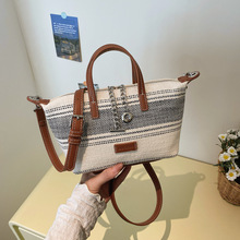 �nϵС����ײ�����Ů��2026�¿�|�о��������ͨ�چμ�б���