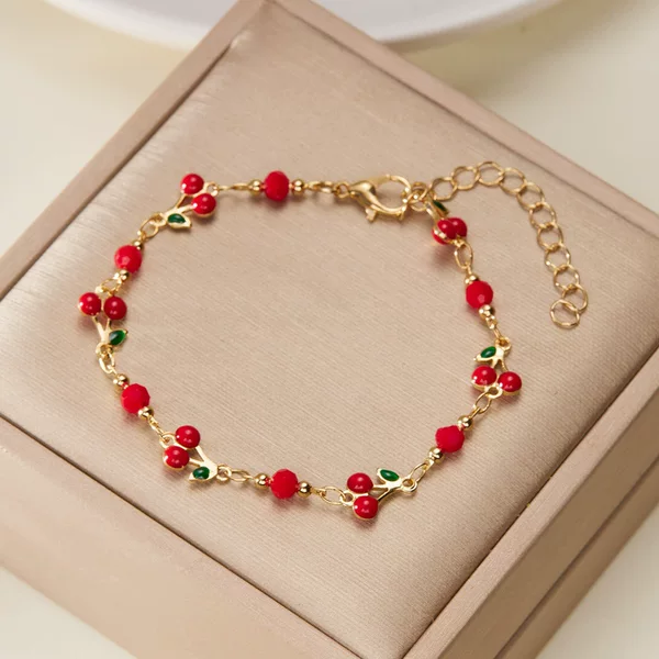 Europe and the United States hot-selling fashion love eyes cherry bracelet female niche personality high-end diamond metal bracelet