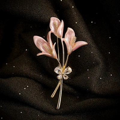 Elegant Enamel Flower Pin – Yaxa sancaqları