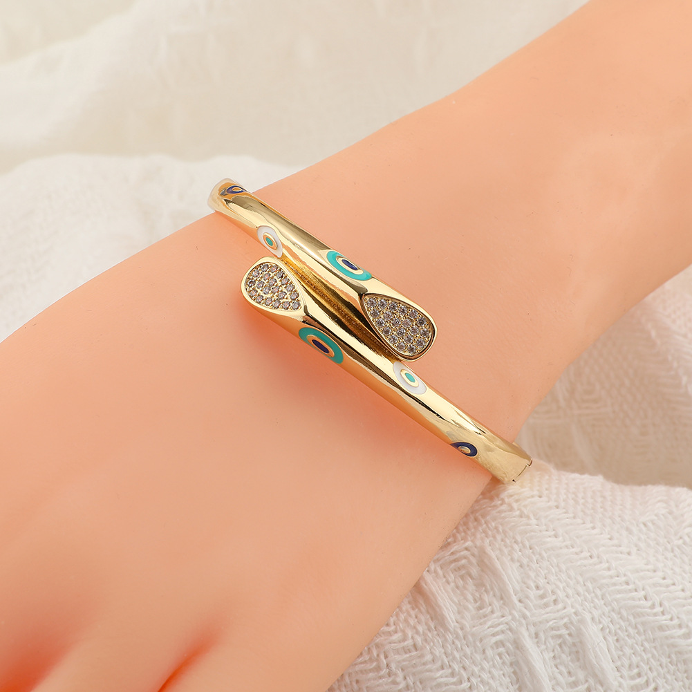 Fashion Geometric Copper Plating Zircon Bangle 1 Piece