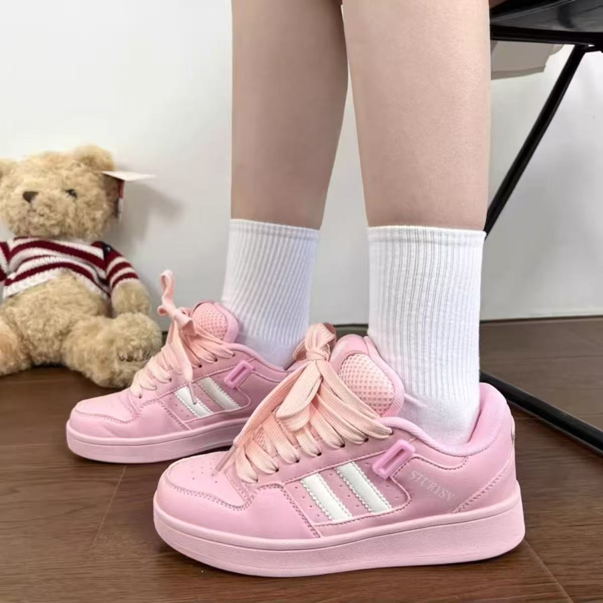 Xiaozhong pareja zapatos de pan de palamina 2026 primavera nuevos zapatos deportivos versátiles pequeños zapatos blancos transpirables zapatos casuales skate