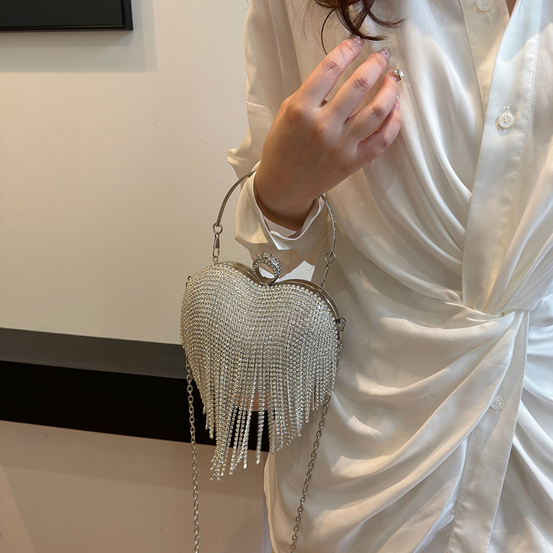 Borsa a tracolla a cuore con strass stile street per donna_voghion.com