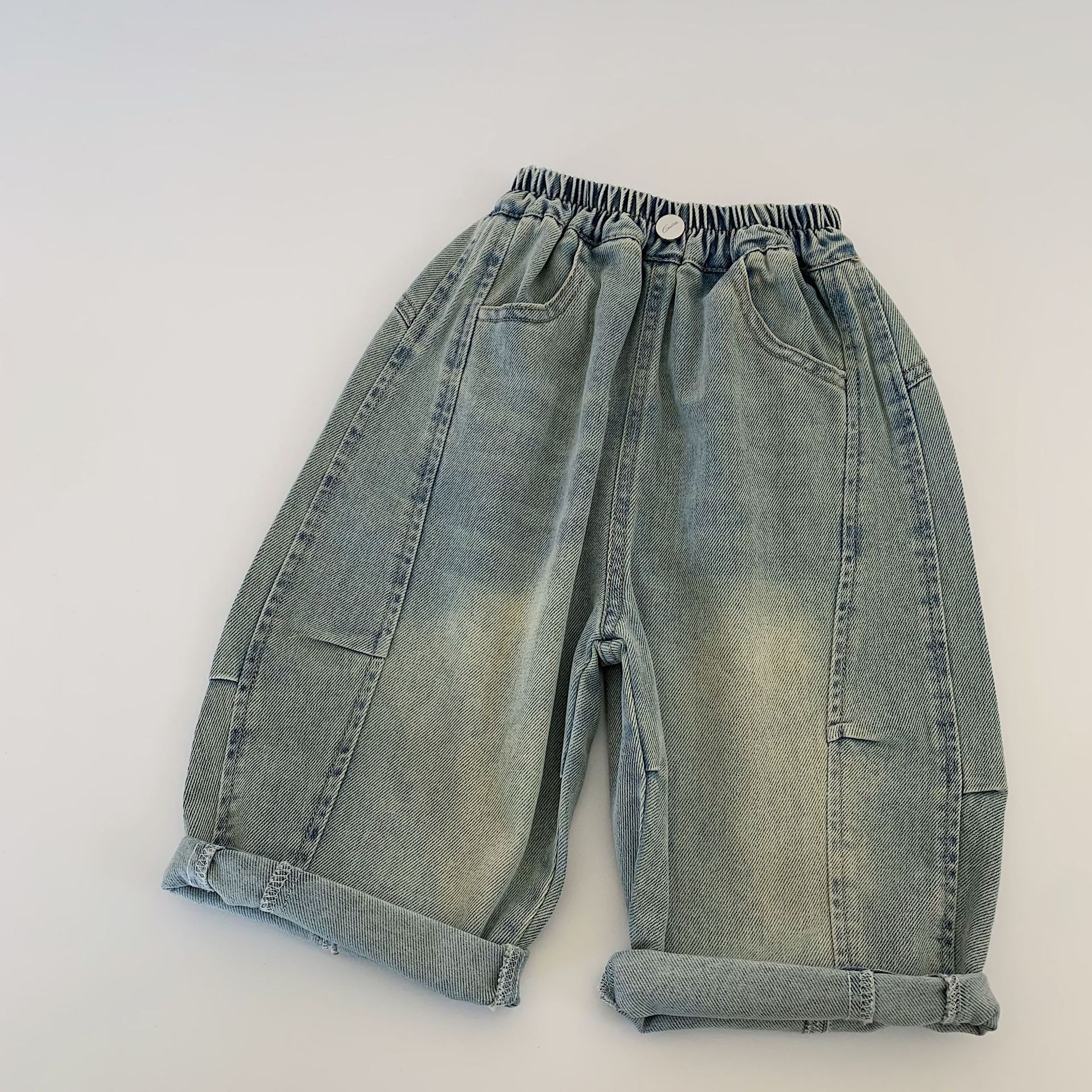 Jeans infantiles Mai Bao2025 primavera coreana pantalones rectos para hombres y mujeres, niños nuevos pantalones casuales para niños pequeños y medianos