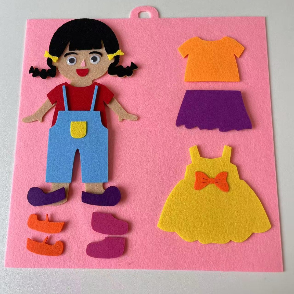 Jardín de infantes personajes de mano juguete área de rompecabezas actividad juguete ayuda didáctica clase pequeña tarjeta de material casero puzzle