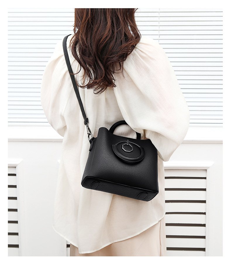 Women's bag elegant middle-aged women's mother bag versatile elegant multi-layer crossbody large capacity handbag_voghion.com