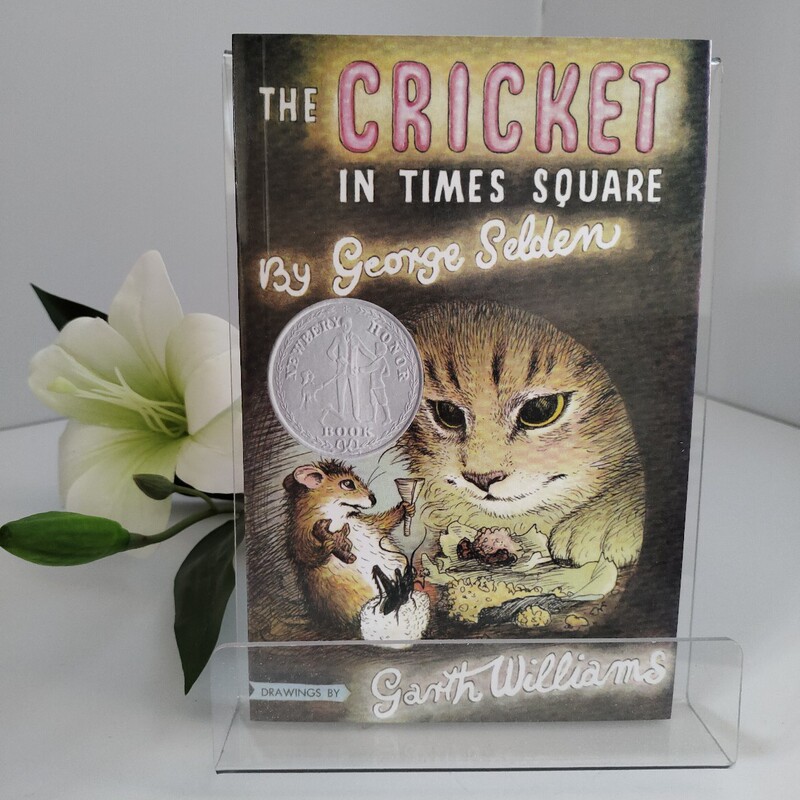 The Cricket in Times Square English Version Newbery Award Novel