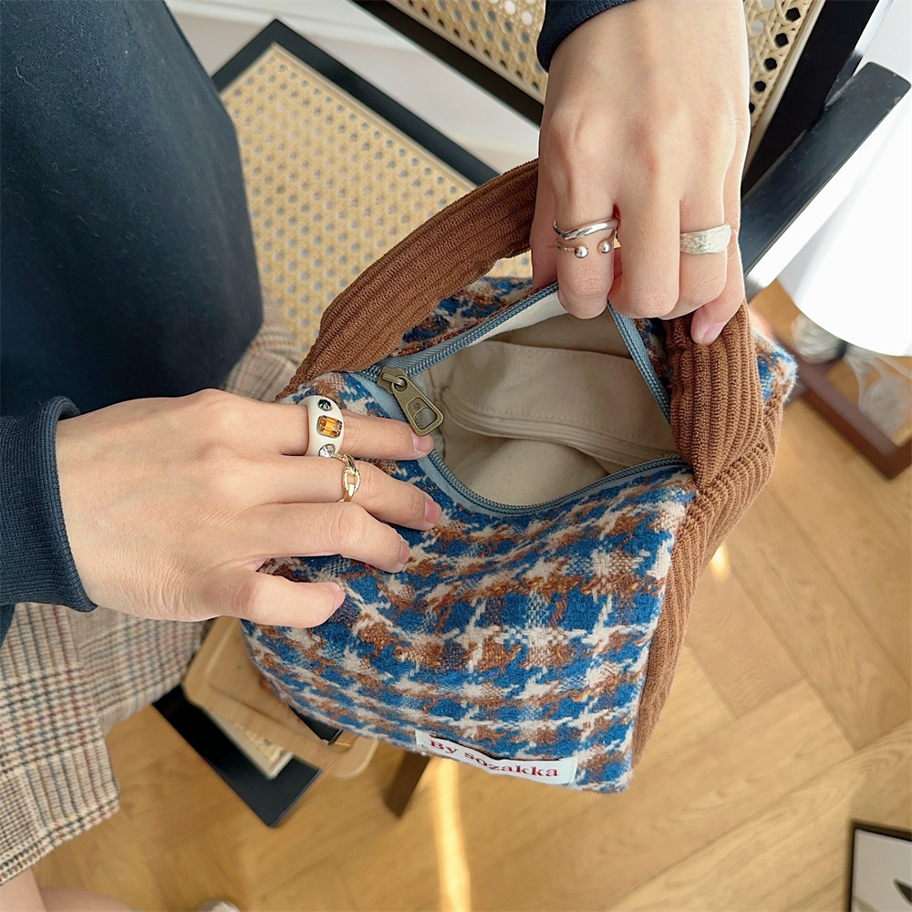 31194 Autumn and Winter new thousand-bird check woolen handbag, new hand-held bag, portable shopping hand-held bag undefined