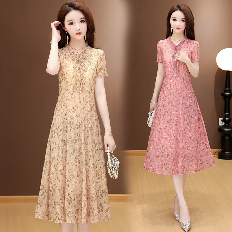 2026 Summer New Short-Sleeved Slim-Fit Silk Chiffon Dress for Middle-Aged Women, Waist-Cinching Mid-Length Skirt Made of Mulberry Silk