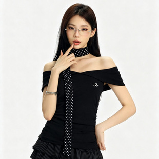 3017#�ļ��¿���Lһ�ּ�ƴ�Ӷ���t��Ů�����@�������̶����؉|