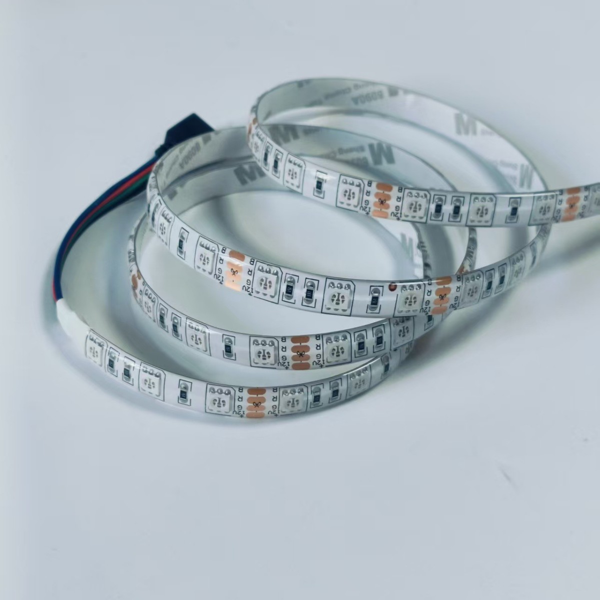 5050rgb灯带低压12V七彩彩色灯条灯带防雨防水灯带灯条