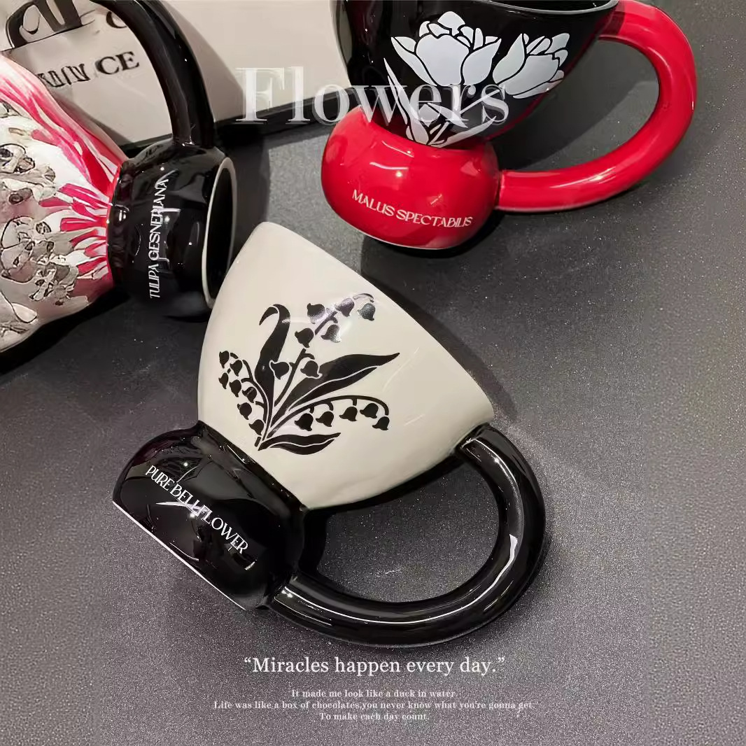 Tazas de cerámica para parejas de niñas tazas de café creativas caseras simples tazas de menú de la tarde tazas de agua potable