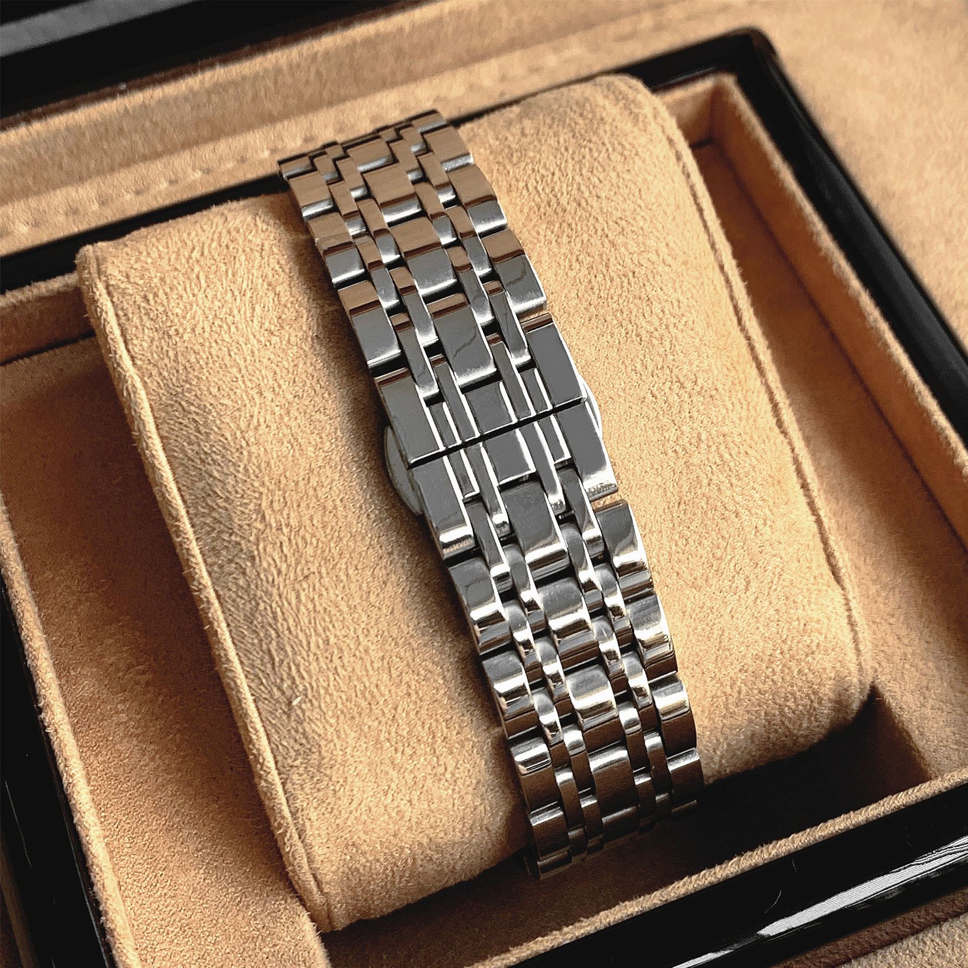  men's watch foreign trade popular waterproof fully automatic quartz watch cross-border e-commerce live broadcast one piece drop shipping wholesale_voghion.com