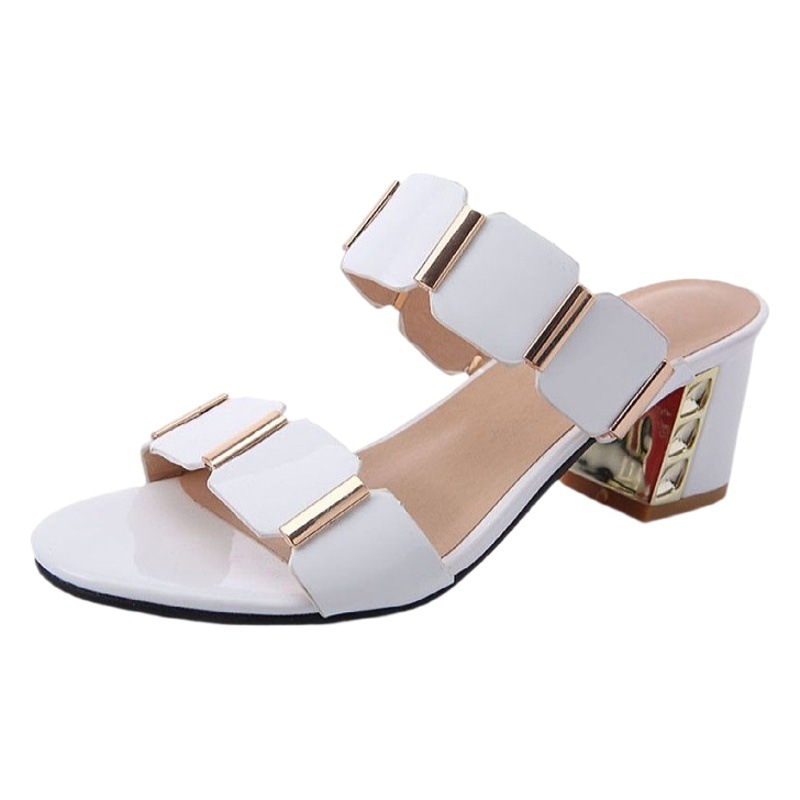 2023 nuevas sandalias estudiantes femeninas estilo coreano de moda Sandalias de tacón medio femenino verano desgaste antideslizante tacón grueso tacones altos femenino