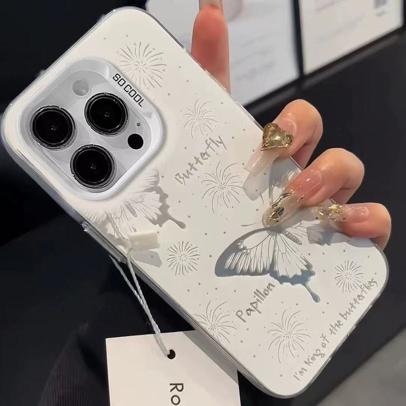 透かし彫りの蝶々が可愛い、Apple 17 Pro Max用スマホケース。個性的で元気いっぱい。iPhone 16/15/14/13対応。文字入り。|undefined
