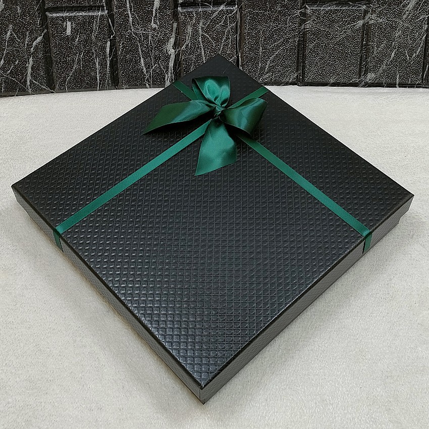 高级感正方形相册礼品盒logo尺寸丝巾画册书册扁形礼物包装盒