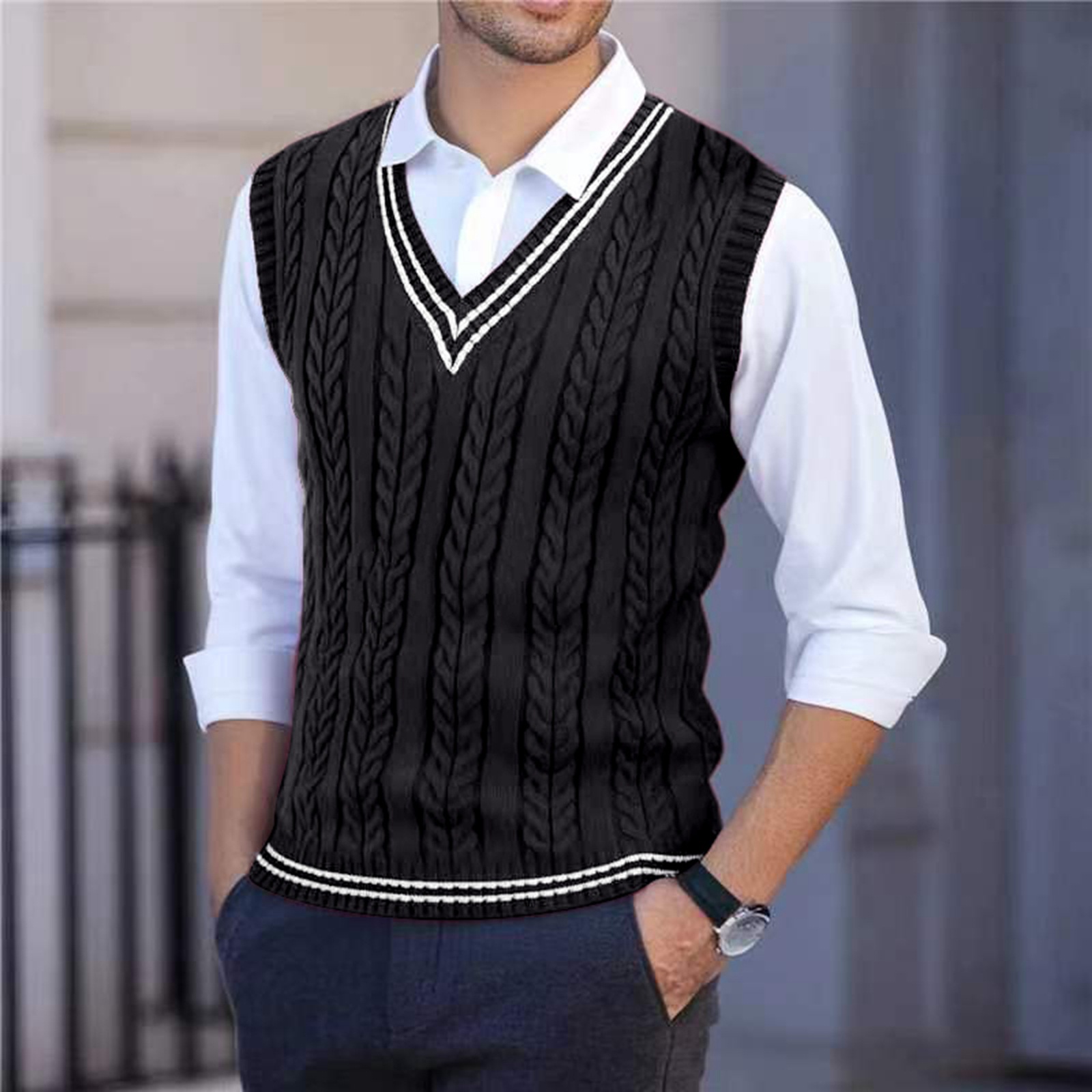 Black / M