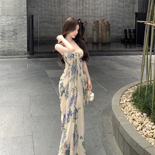 茶歇法式复古碎花吊带连衣裙度假风气质沙滩裙子女夏季