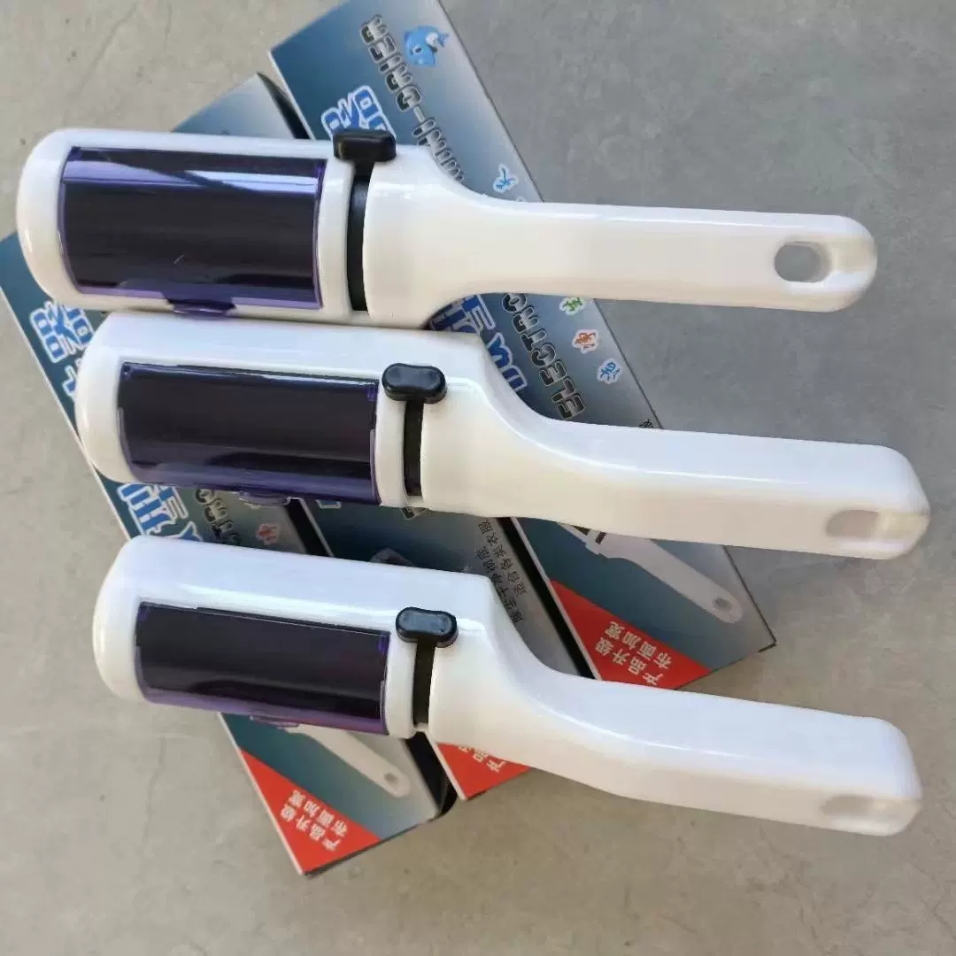 厂家批发家用衣物除尘刷静电吸毛刷衣物去毛刷宠物粘毛静电干洗器