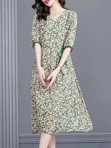Celebrity style, floral collar, short-sleeved dress, summer new style, green large-size mid-length dress