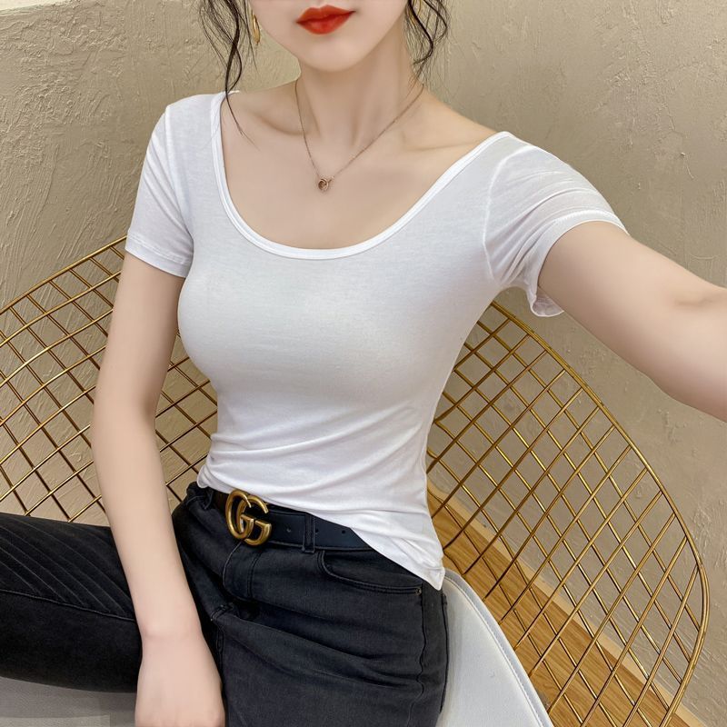 화이트[더블U칼라 모달]