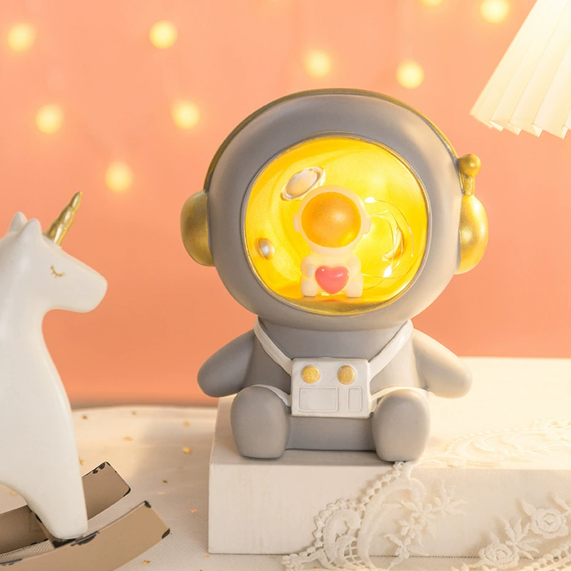 Astronaut night light (Nordic) piggy bank, LED bedroom lamp, cute birthday gift