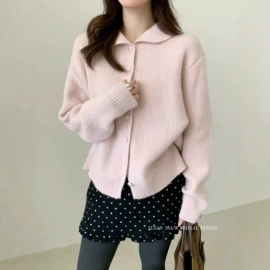 毛衣;半身裙;女式衬衫