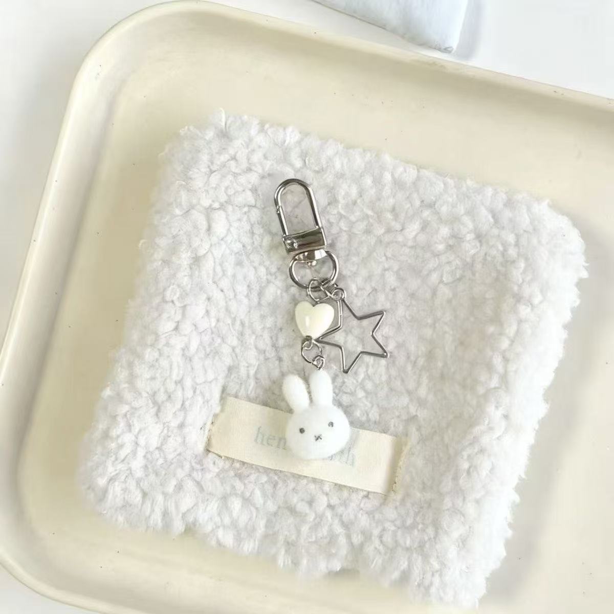 Cute flojo Miffy conejo cadena de teléfono móvil diy beaded chica bolso pericardial libro de tarjetas colgante llavero regalo amigo