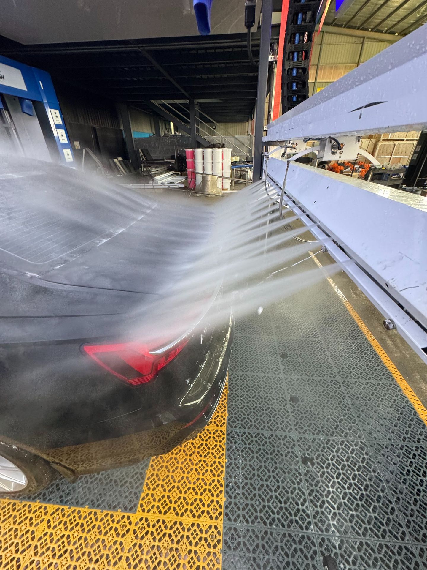 Fully Automatic Car Washing Machine High Pressure Flushing Computer Car Washing Machine Elite Mini Fully Automatic Car Cleaning Equipment