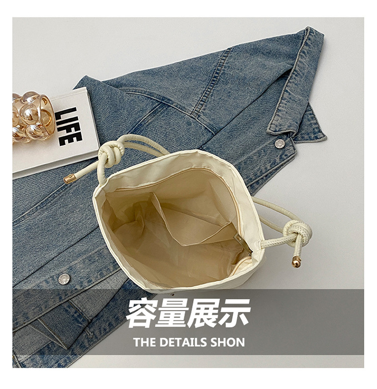 2025 New Korean-style fashionable and niche single-shoulder bag, hand-held trendy and casual bucket bag, women's commuting crossbody bag for work undefined