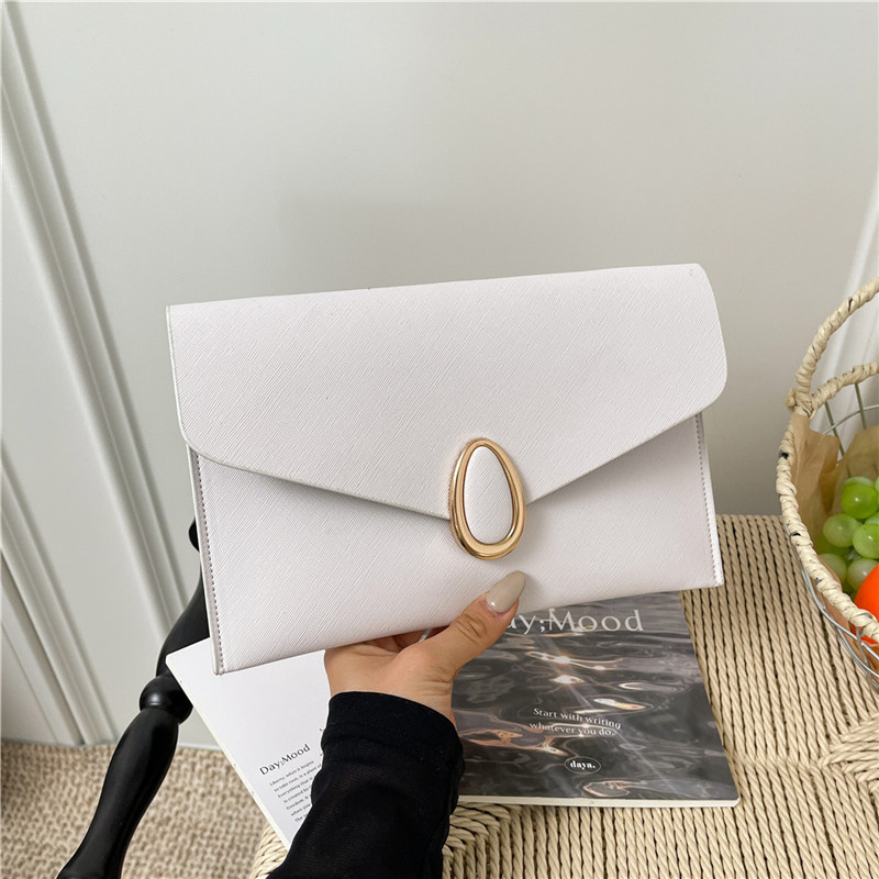 Bolso de moda simple, bolso de sobres de tendencia simple, bolso de invierno de 2025 nuevo estilo de bolso de moda personalizado