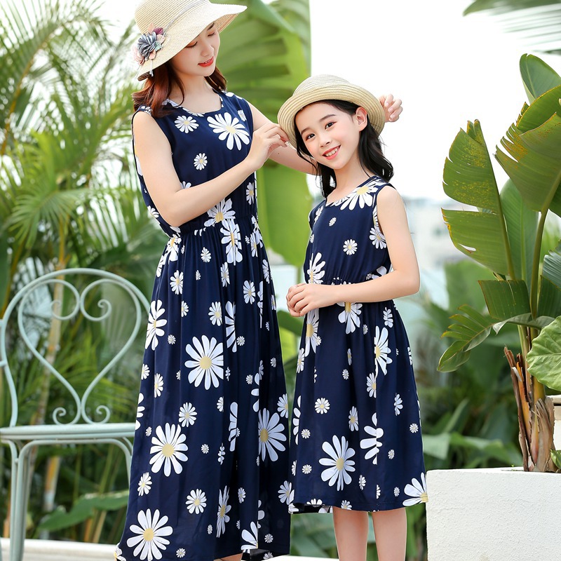 Verano nuevo estilo niña vestido de seda madre mujer padre-hijo vacaciones junto al mar moda casual playa estampado falda larga