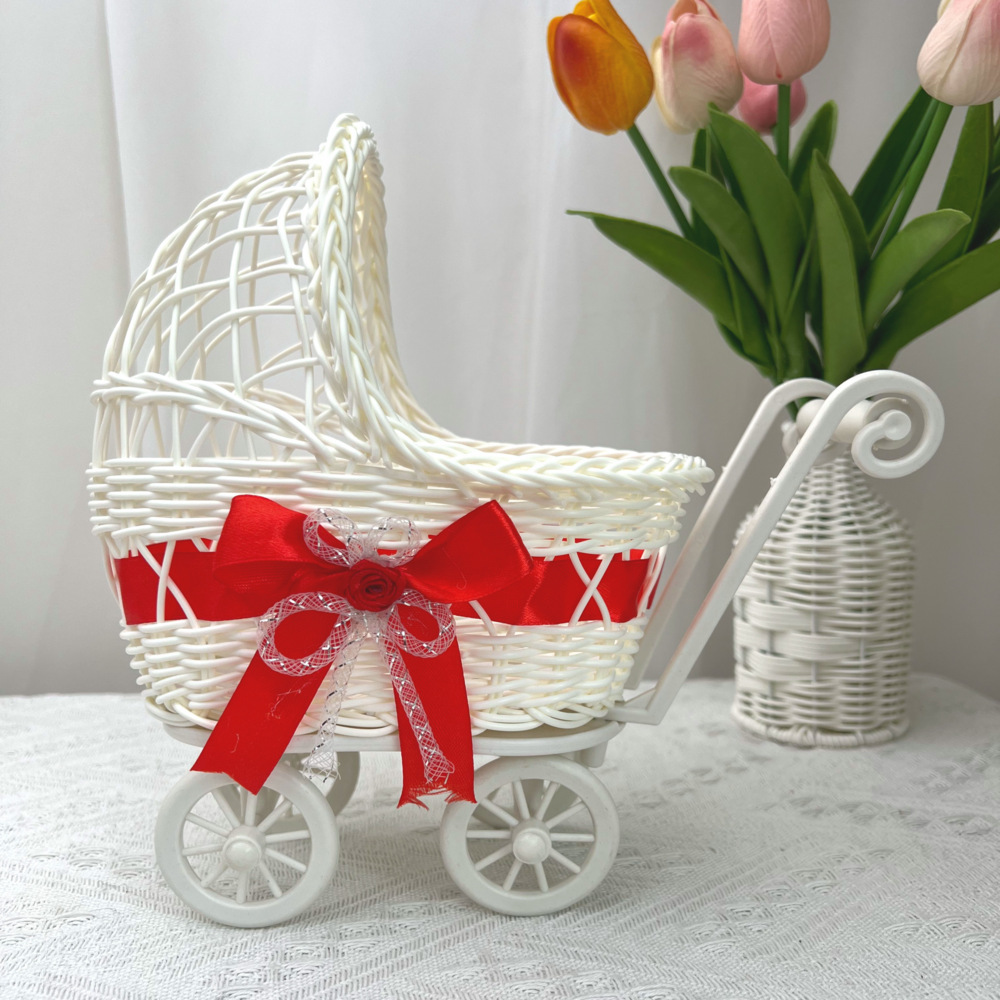 Cochecito Decorativo de Ratán de Plástico para Bodas y Fotografía image 8