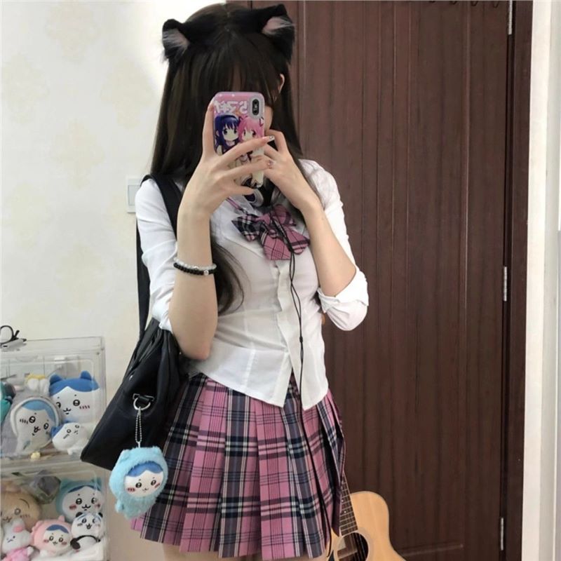 허리 긴소매 + 나비넥타이 + 베리 체크 스커트 3종 세트